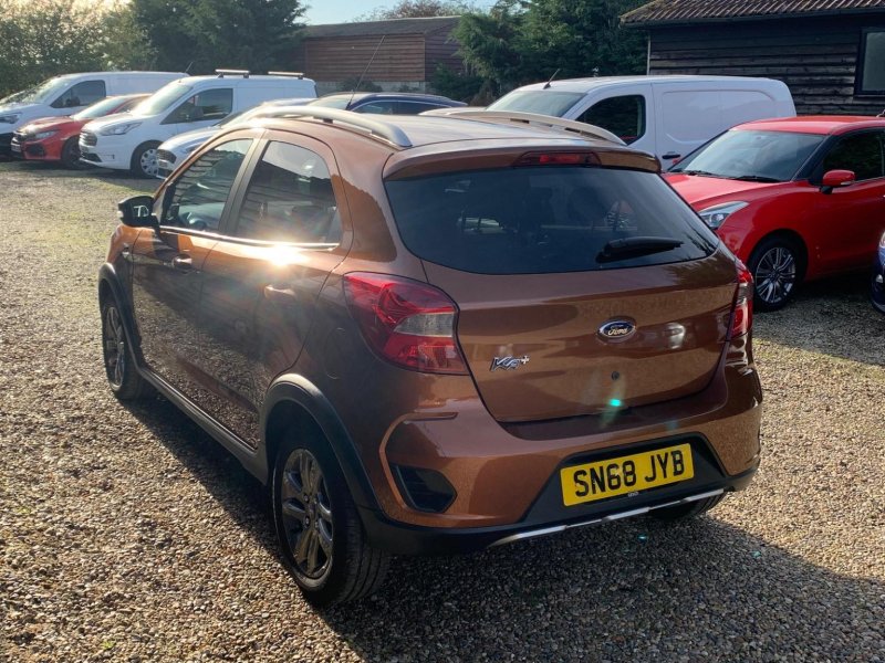 FORD KA+