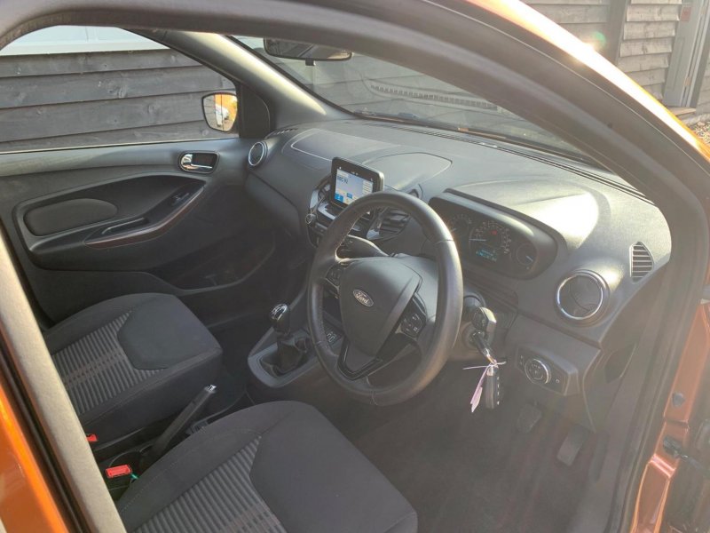 FORD KA+