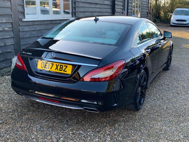 MERCEDES-BENZ CLS
