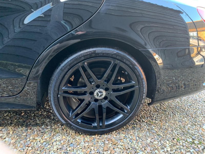 MERCEDES-BENZ CLS