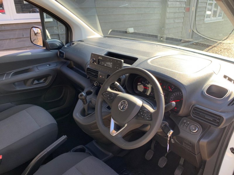 VAUXHALL COMBO