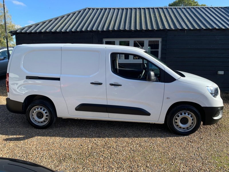 VAUXHALL COMBO