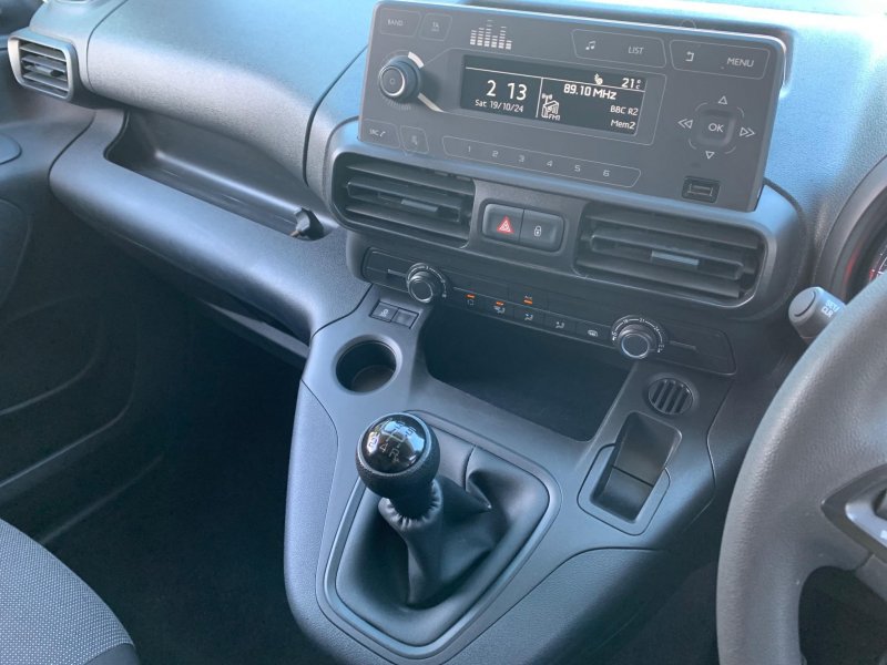 VAUXHALL COMBO