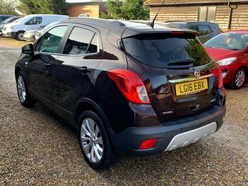 VAUXHALL MOKKA