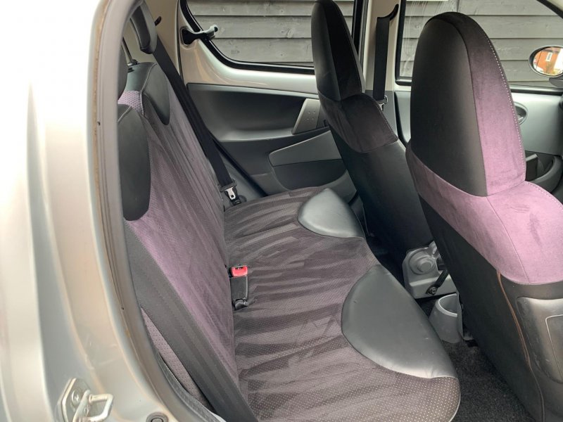 TOYOTA AYGO