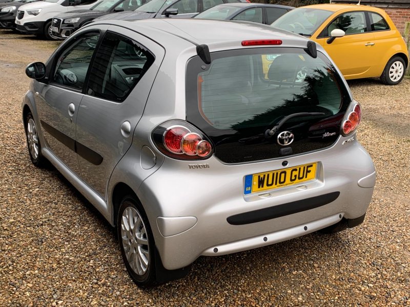 TOYOTA AYGO