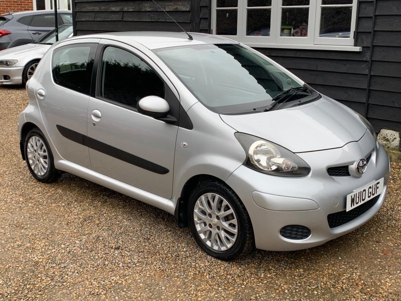 TOYOTA AYGO