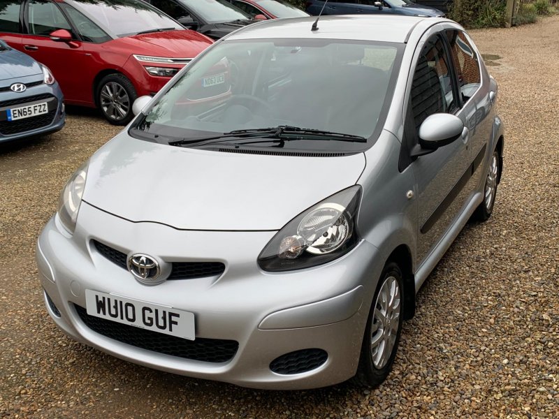 TOYOTA AYGO