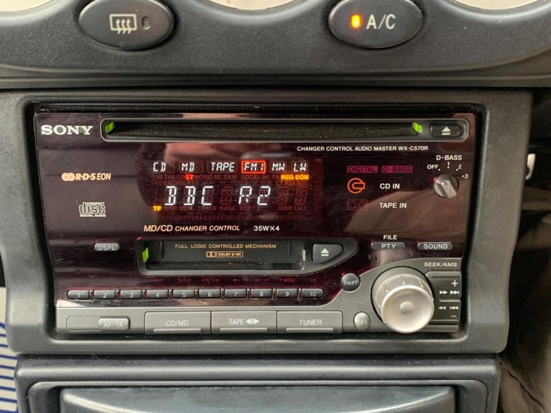 TOYOTA MR2