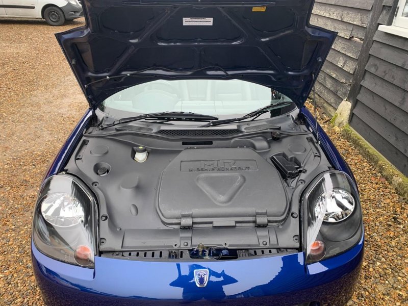 TOYOTA MR2
