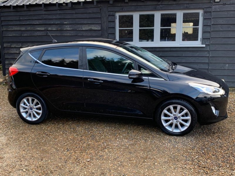 FORD FIESTA