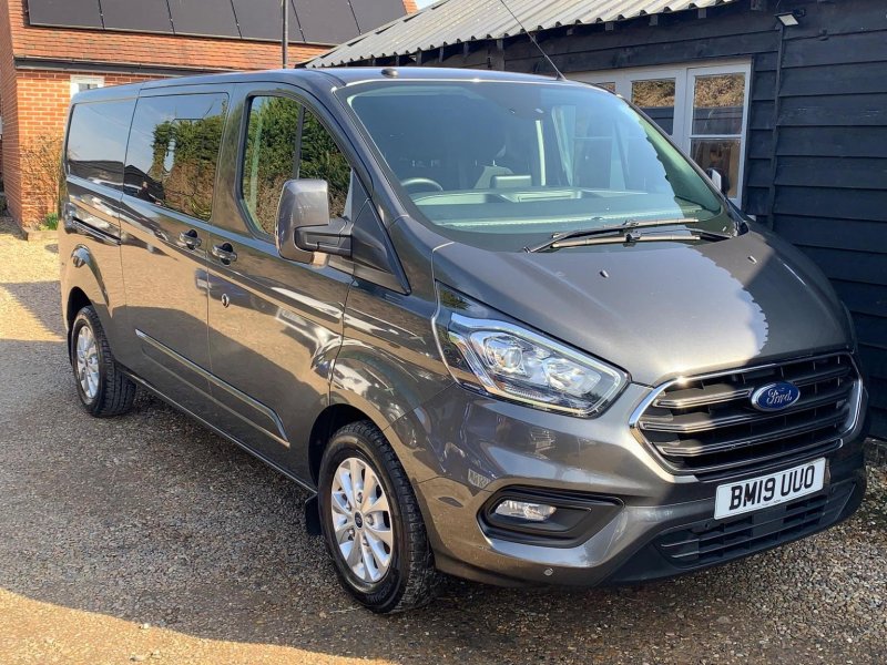 FORD TRANSIT CUSTOM 2.0 320 EcoBlue Limited Crew Van L2 H1 Euro 6 5dr (6 Seat)