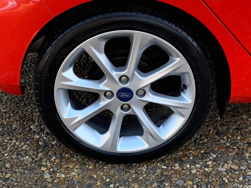 FORD FIESTA