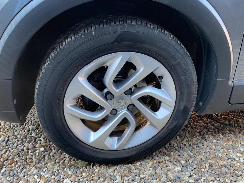 VAUXHALL CROSSLAND X