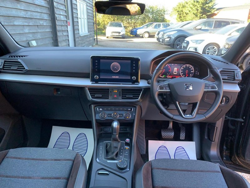 SEAT TARRACO