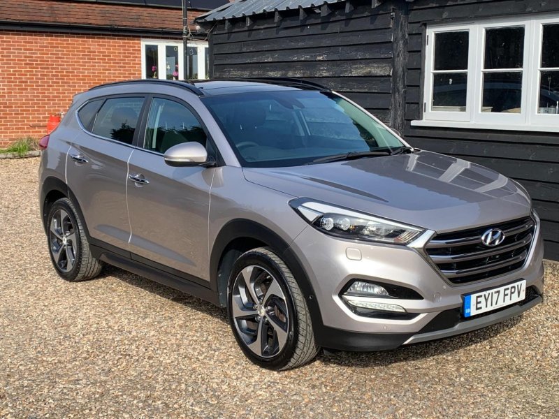 HYUNDAI TUCSON